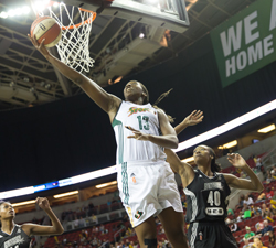 Season Recap: Quanitra Hollingsworth